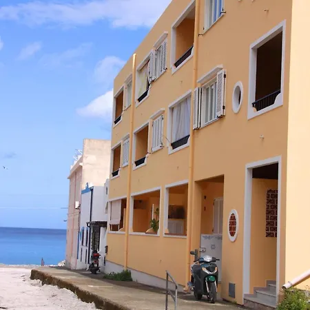 Casa Canneto Mare Canneto (Lipari)